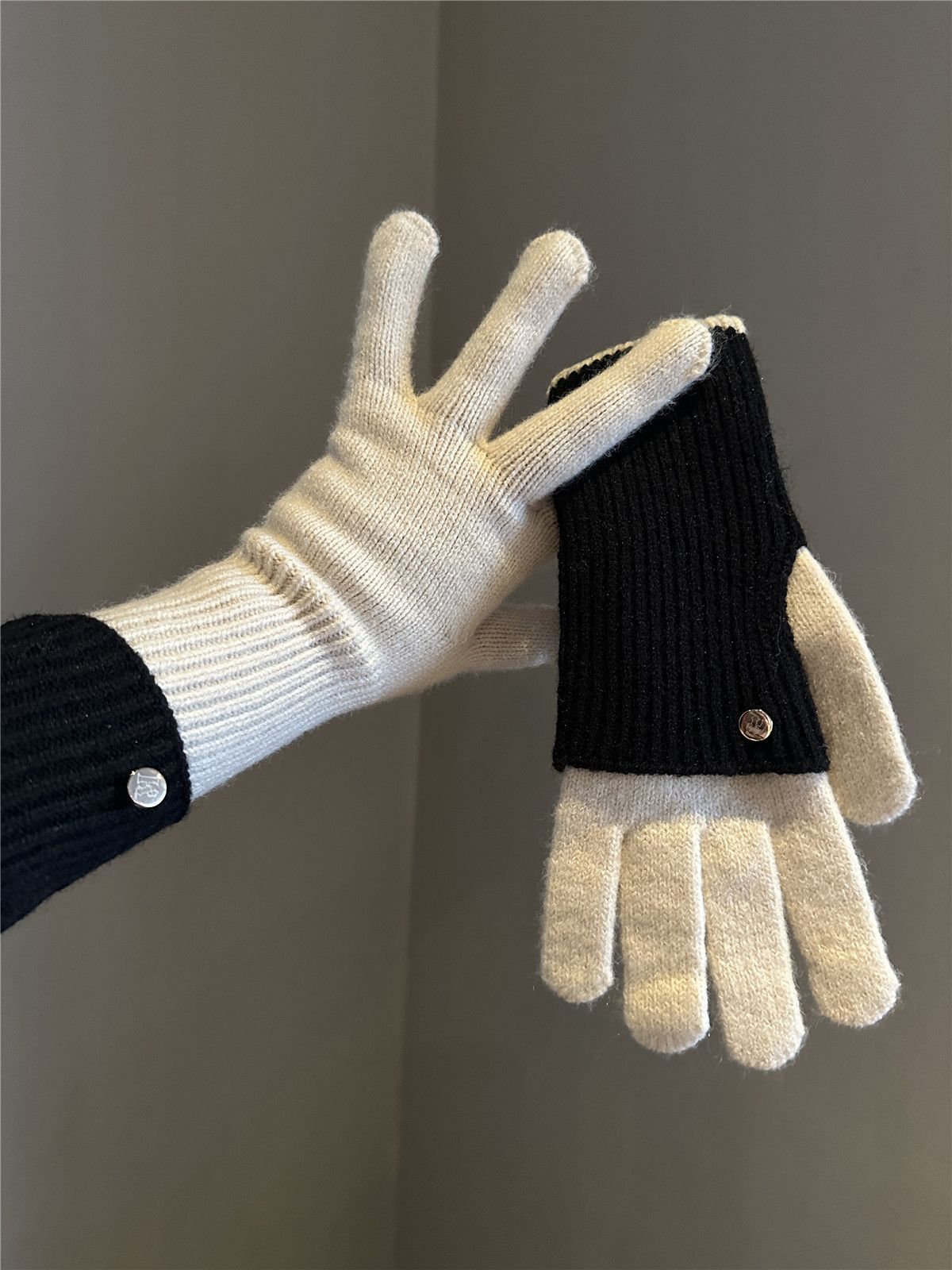 Touchscreen Thermal Knit Gloves - DippedShop Wholesale - #5267