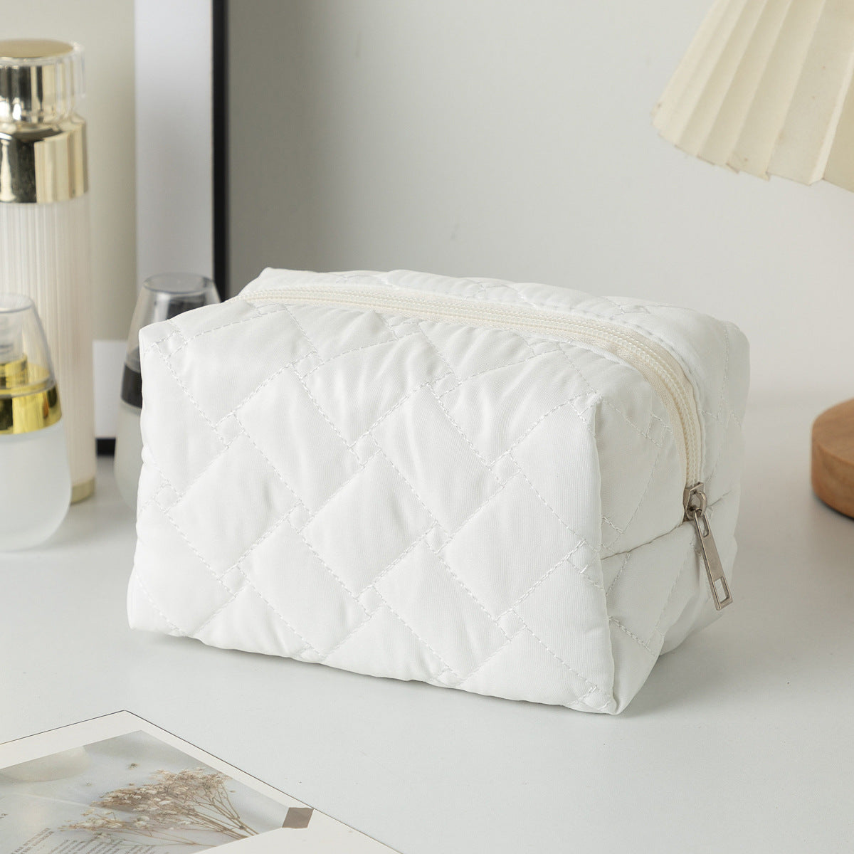 Minimalist Solid Color Quilt Shell - DippedShop Wholesale - #0403