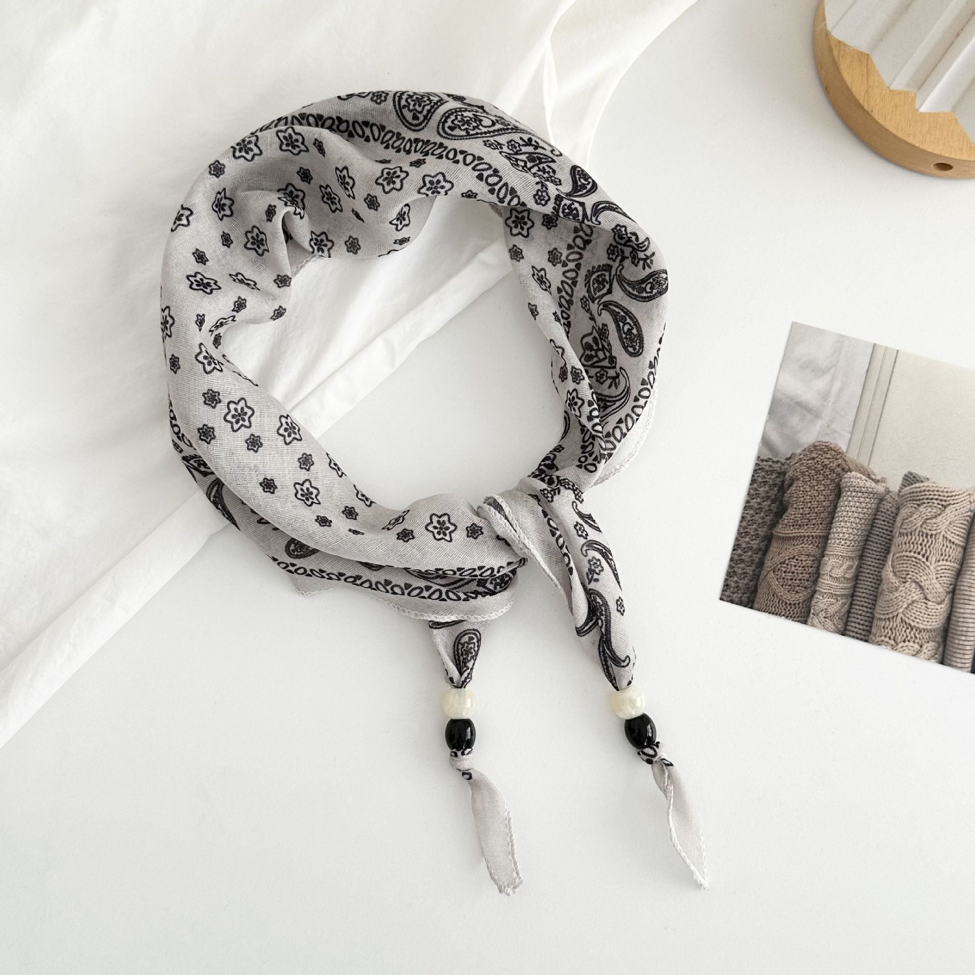 Boho-Style Star Cashew Print Silk Scarf 6W6NSI209