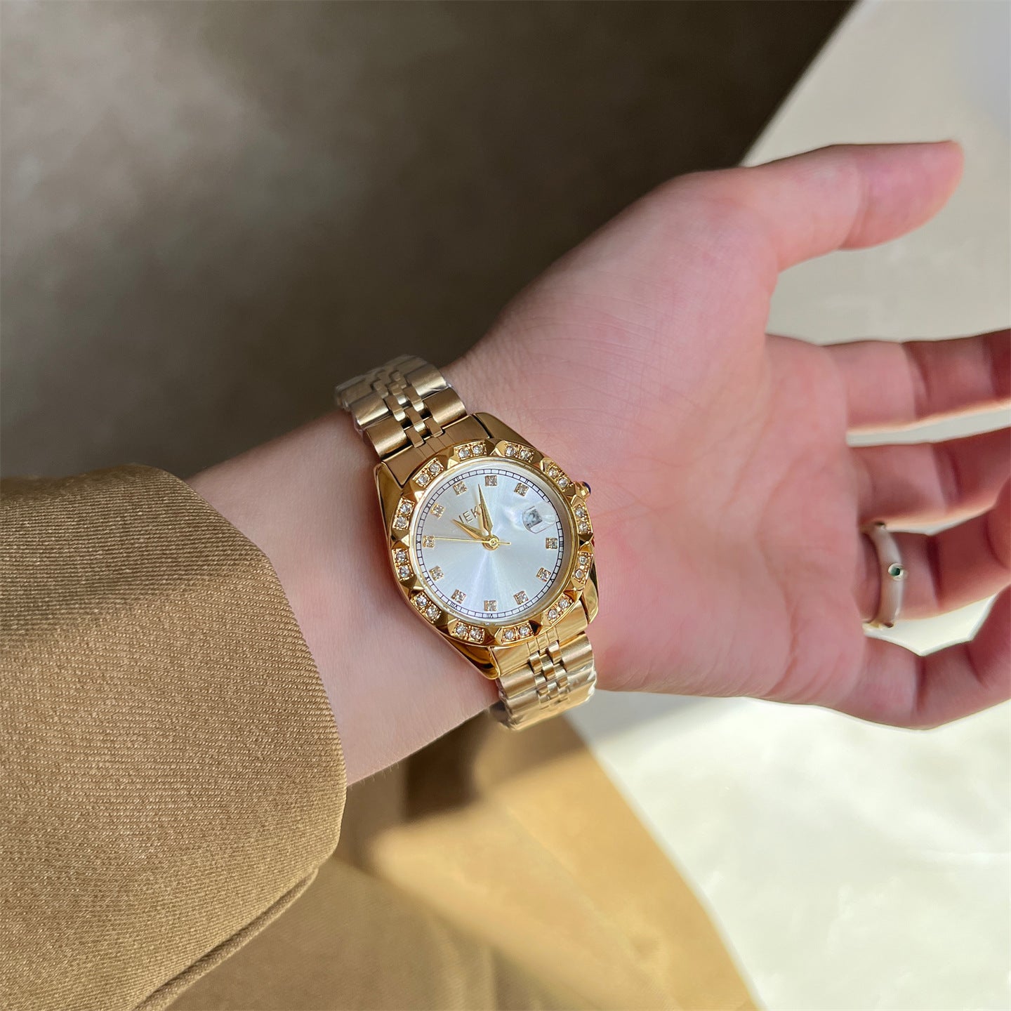 Luxury Rhinestone Watch - DippedShop Wholesale - #7907