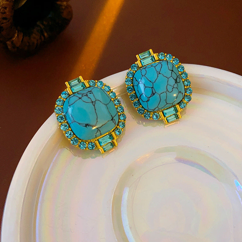 Enamel Border Garnet Stud Earrings 6W6JER778
