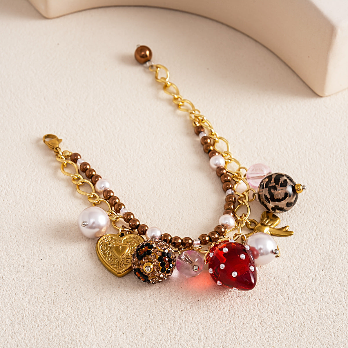 Vintage Strawberry Metal Heart Pendant Chain Bracelets 6W6JBR491
