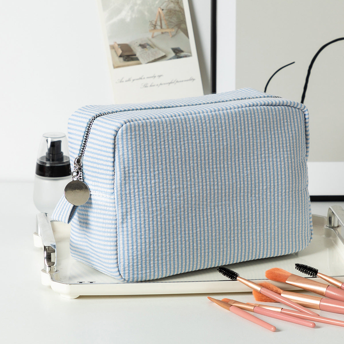 Minimalist Striped Cosmetic Bag - DippedShop Wholesale - #9315