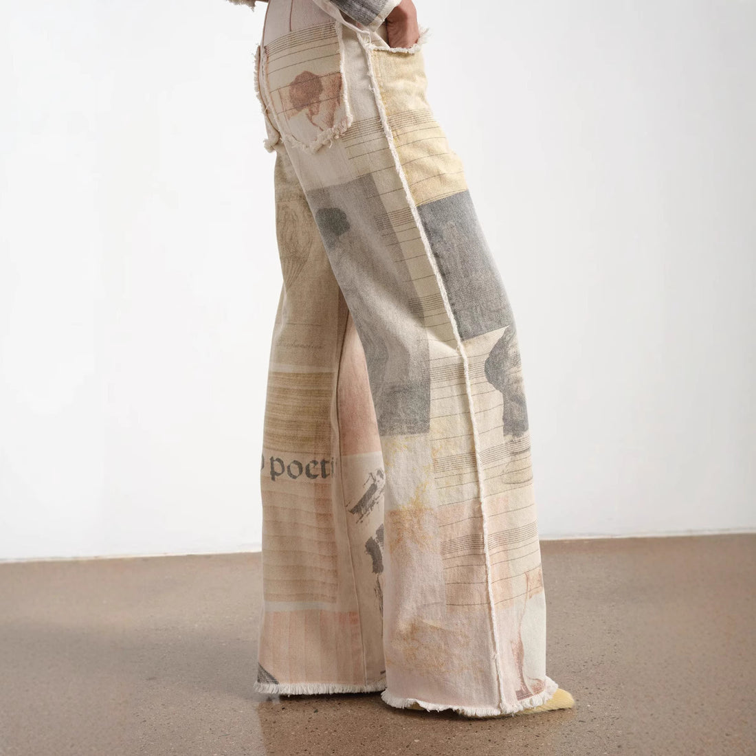 Vintage Printed High Waist Straight Leg Jeans DP25E480