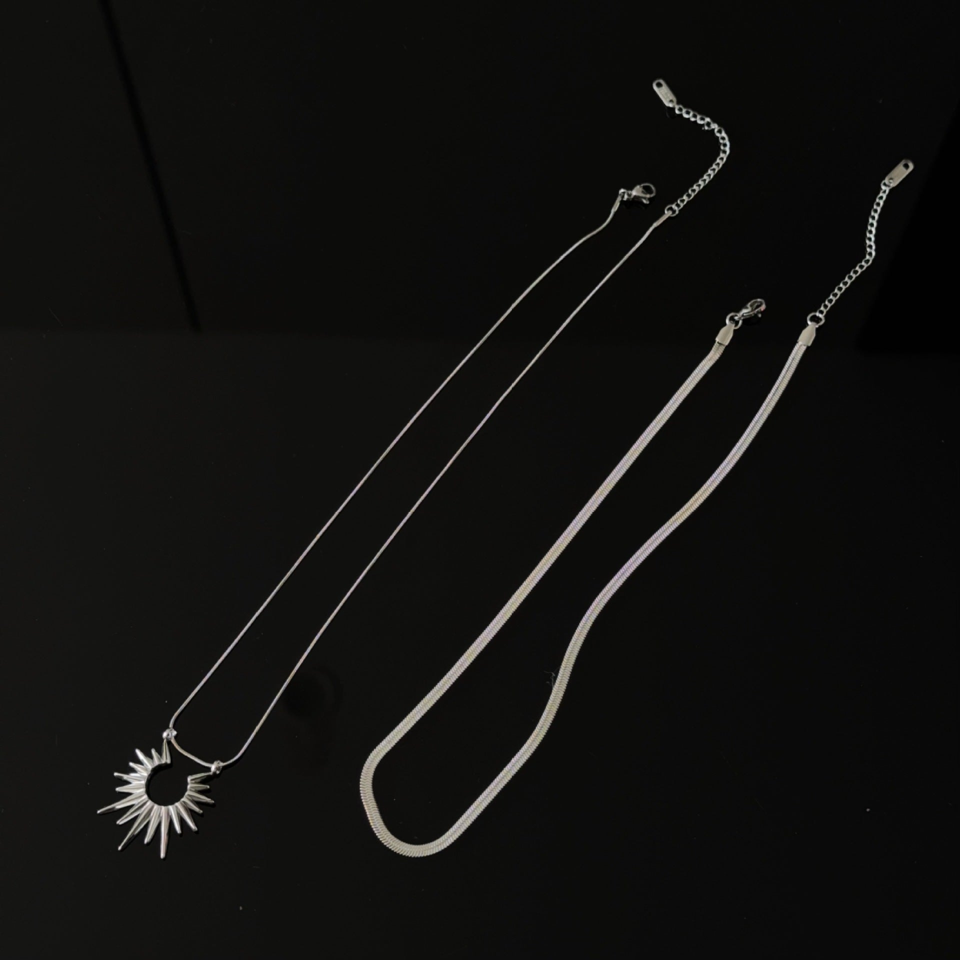 Minimalist Double Layer Sunflower Pendant Necklaces 6W6JNC650