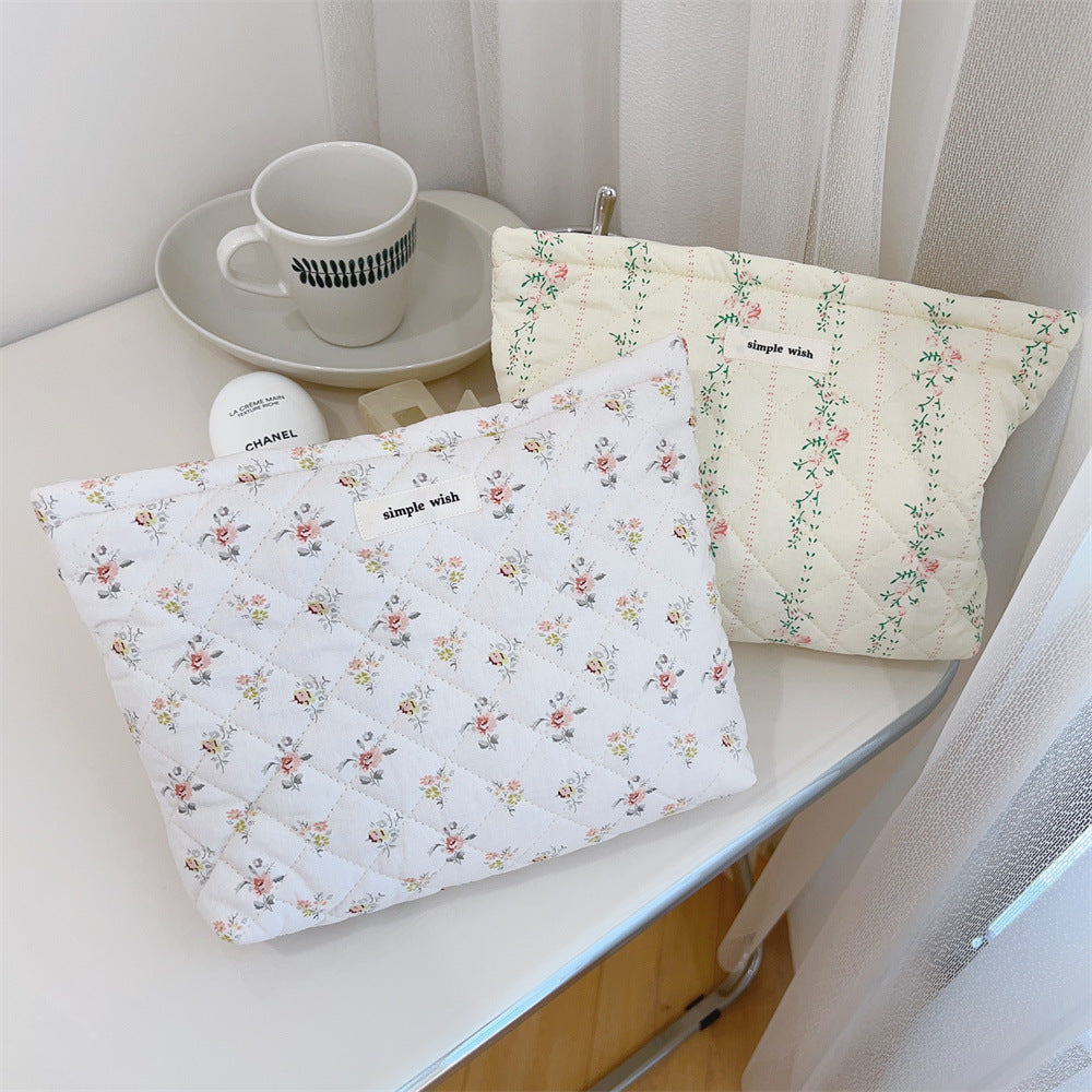 Floral Quilted Makeup Bag - DippedShop Wholesale - #5491