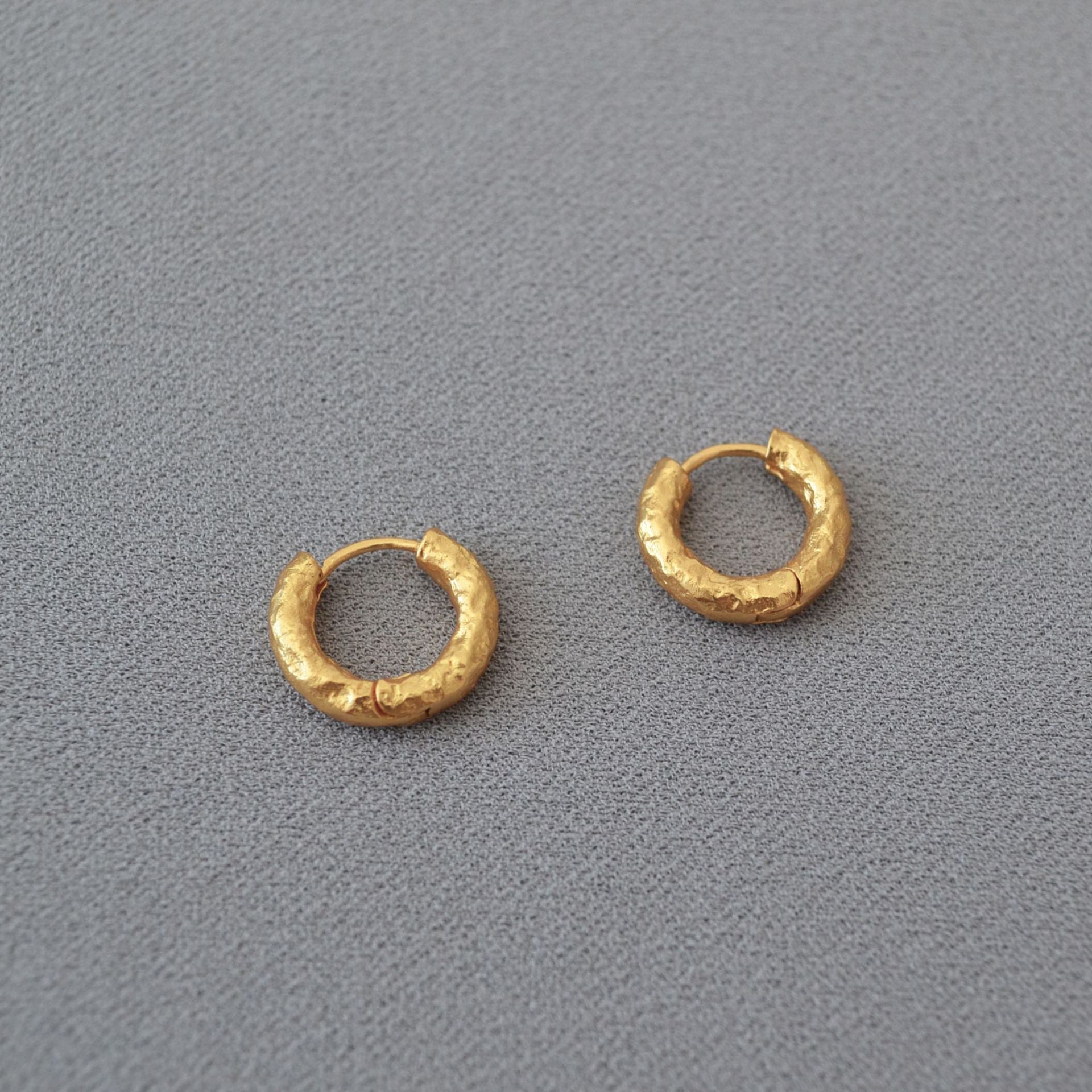 Textured Hoop Earrings - DippedShop Wholesale - #9795