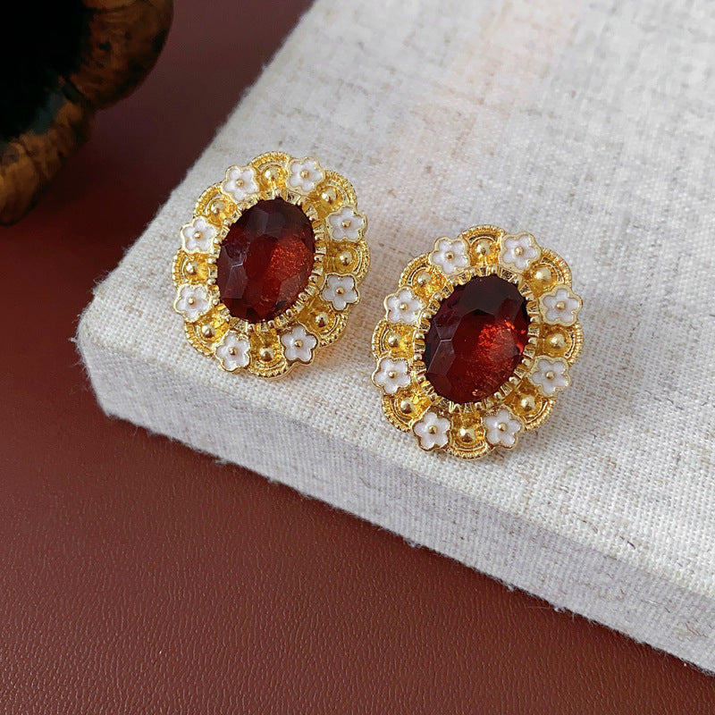 Enamel Border Garnet Stud Earrings 6W6JER778