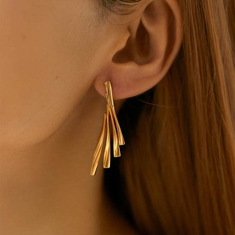 Simple Tassel Individual Stud Earrings DPJE1261