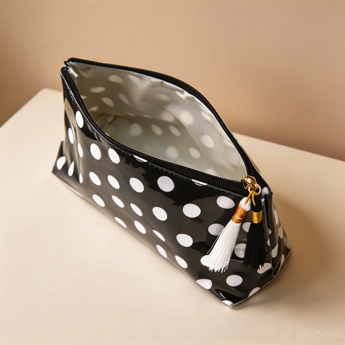 Vintage Polka Dots Waterproof PVC Cosmetic Bags MK2BLW6C5CO06