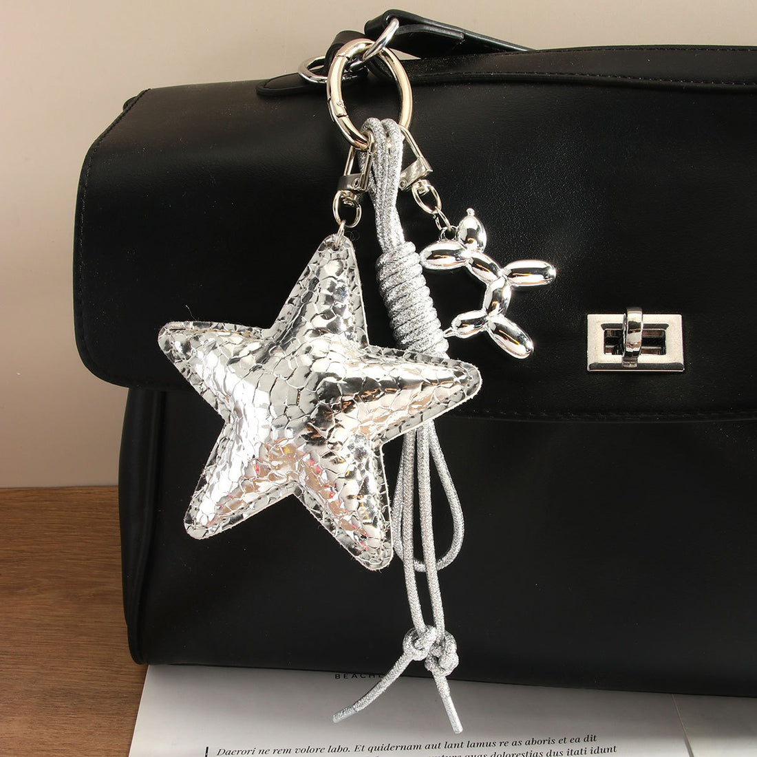 Fashion Silver Star Balloon Dog Woven Rope Keychain DP25E507