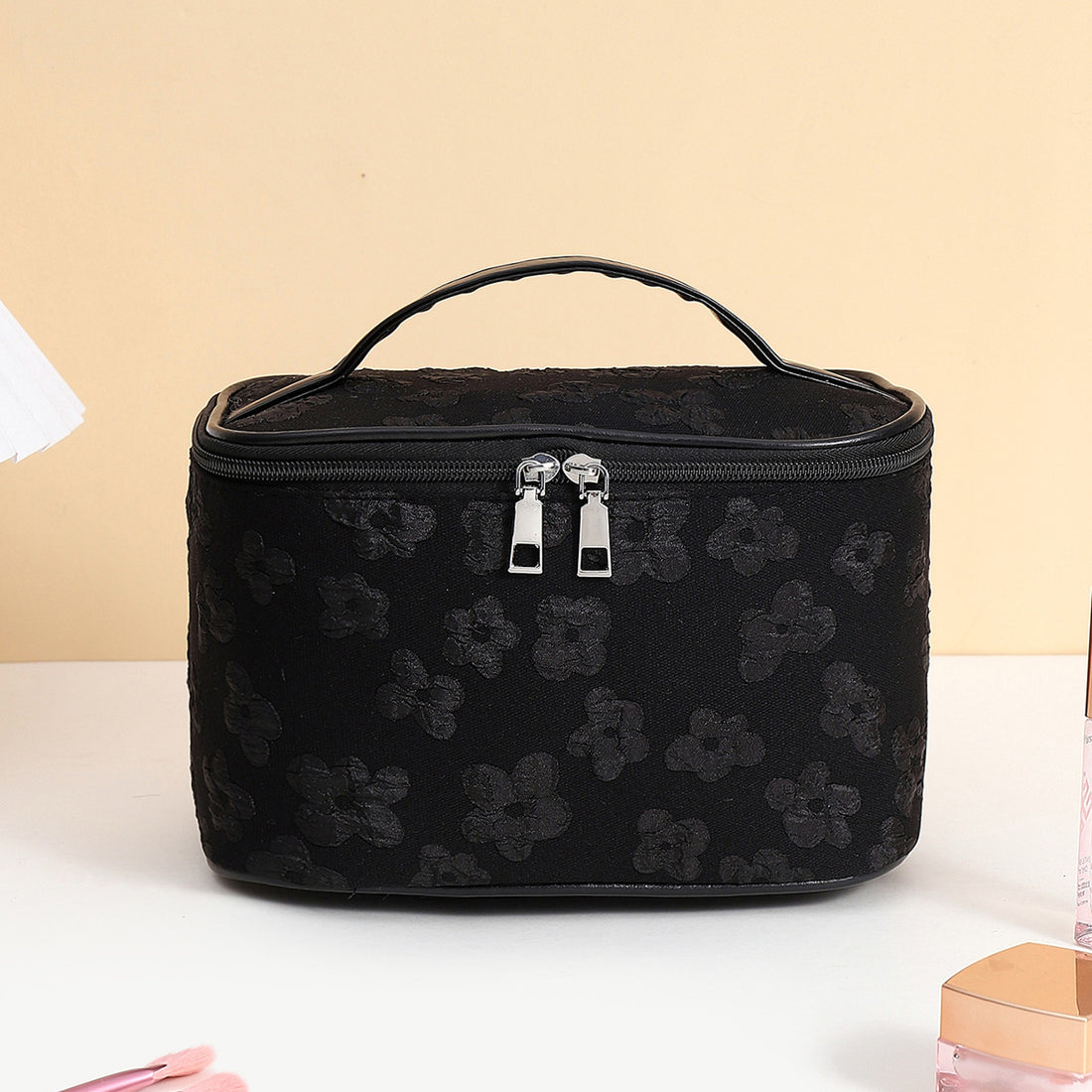 Floral Embroidery Makeup Bag - DippedShop Wholesale - #5075
