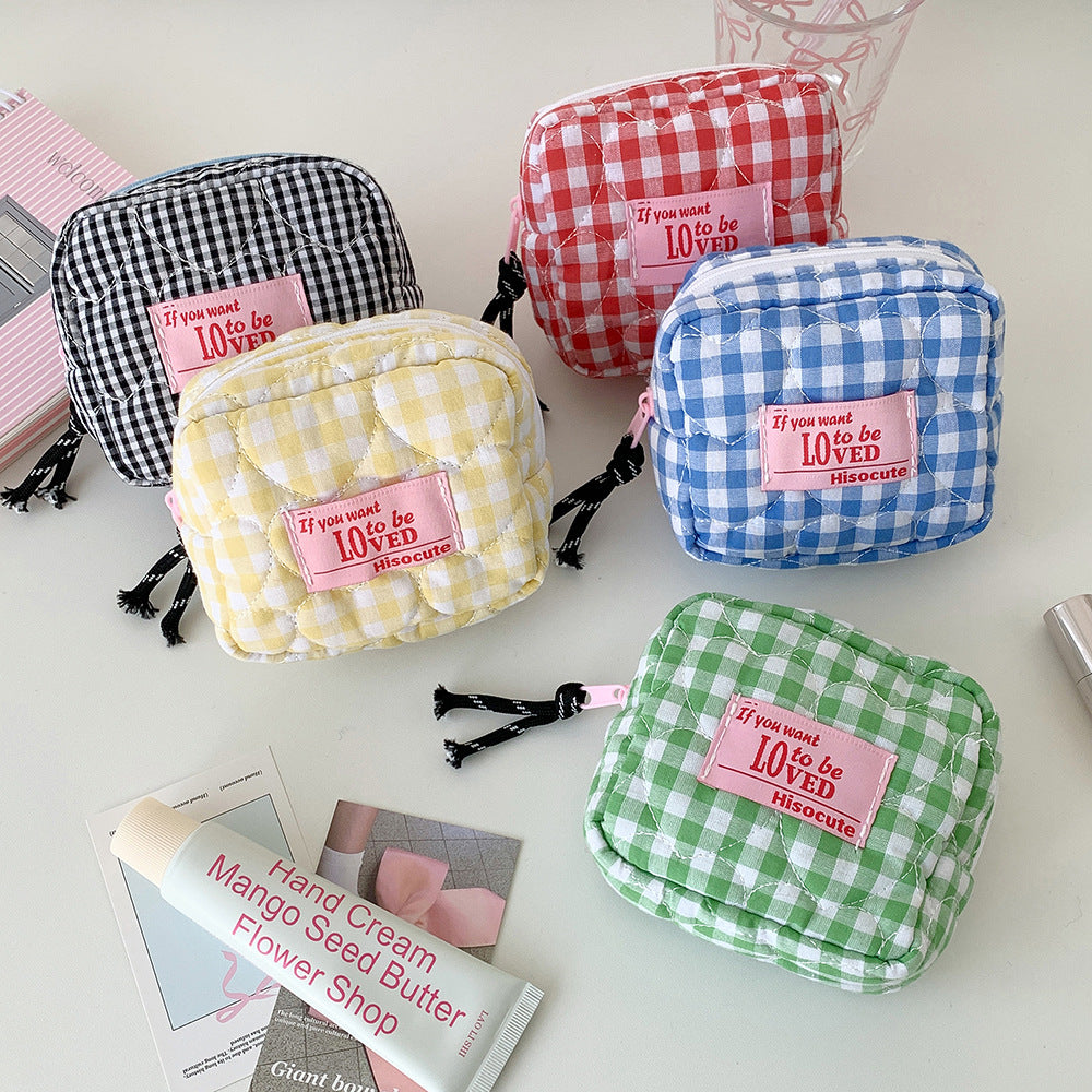 Cute Plaid Quilted Shell Mini Makeup Bag MK2BW6S10BOB58