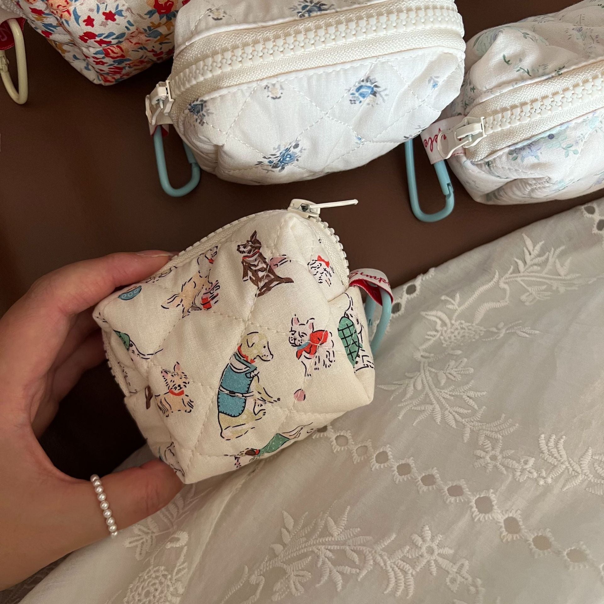 Chic Floral Print Quilted Shell Coin Purse 6S10BWB148