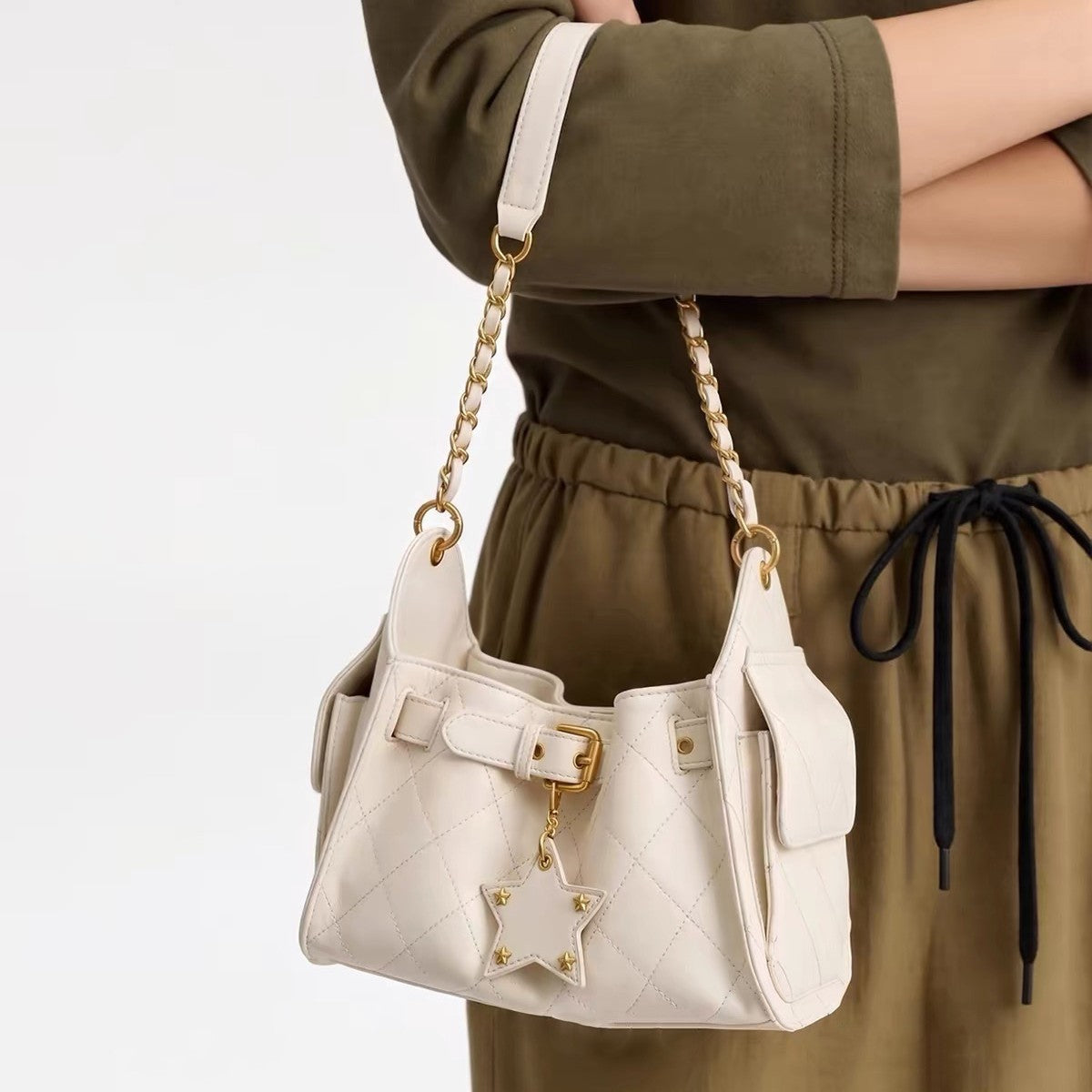 Trendy Star Charm Square Bucket Crossbody Bag 6W10BBG1981