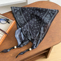 Sweet Floral Print Triangle Silk Scarf 6W6NSI203