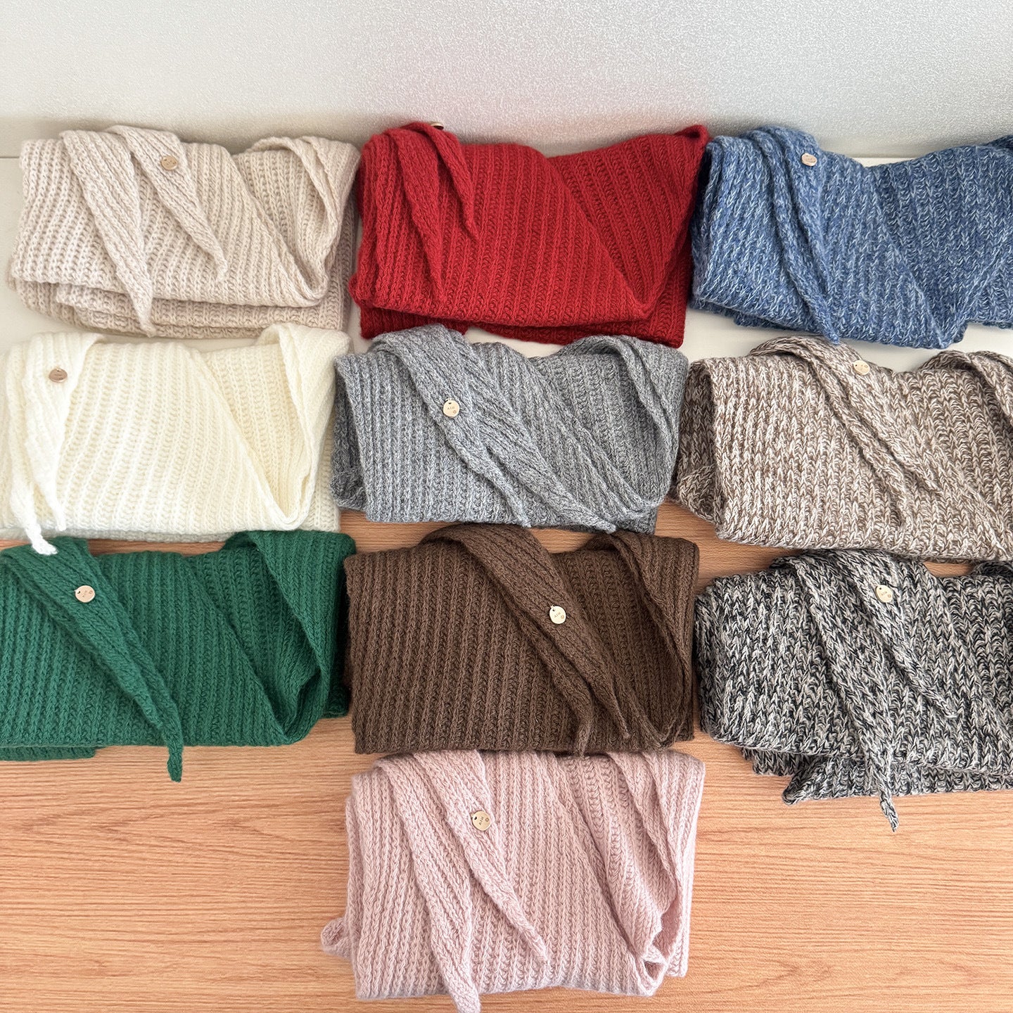 Trendy Solid Color Knit Shawl Triangle Scarf 6W6NSC102