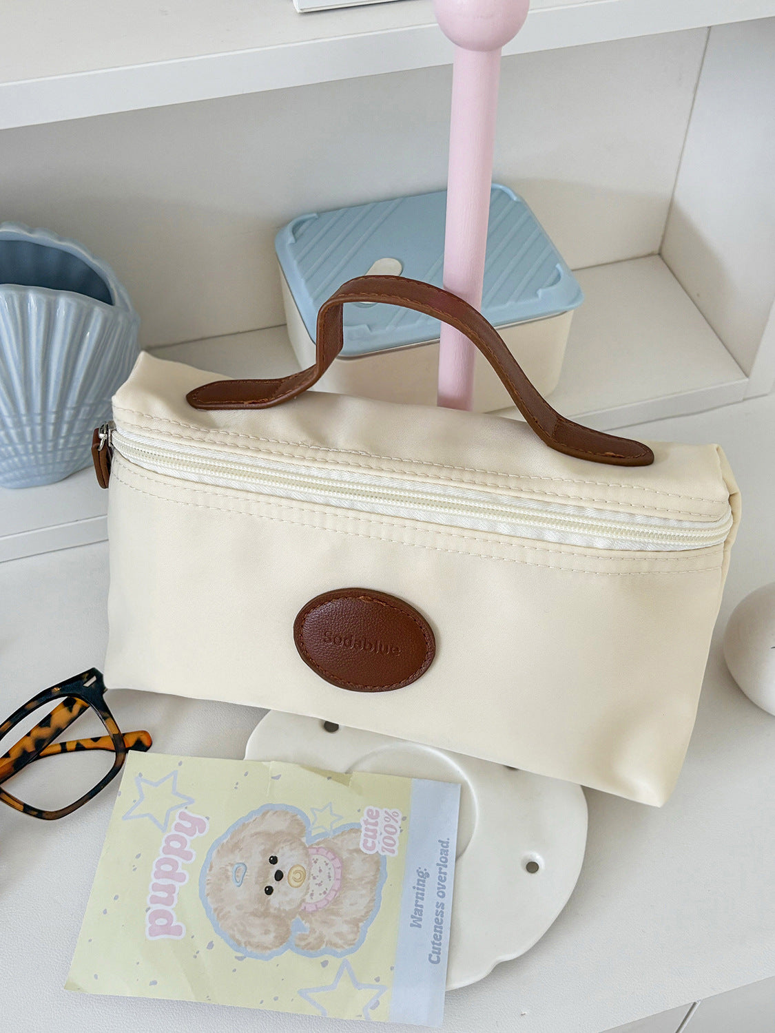 Stylish Patch Large Capacity Portable Makeup Bag MK2BW6S10BOB84