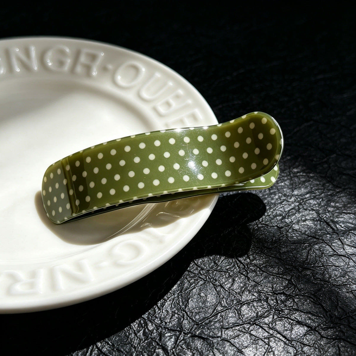 Retro Polka Dot Curved Duckbill Hair Clip 6W6HCP1641