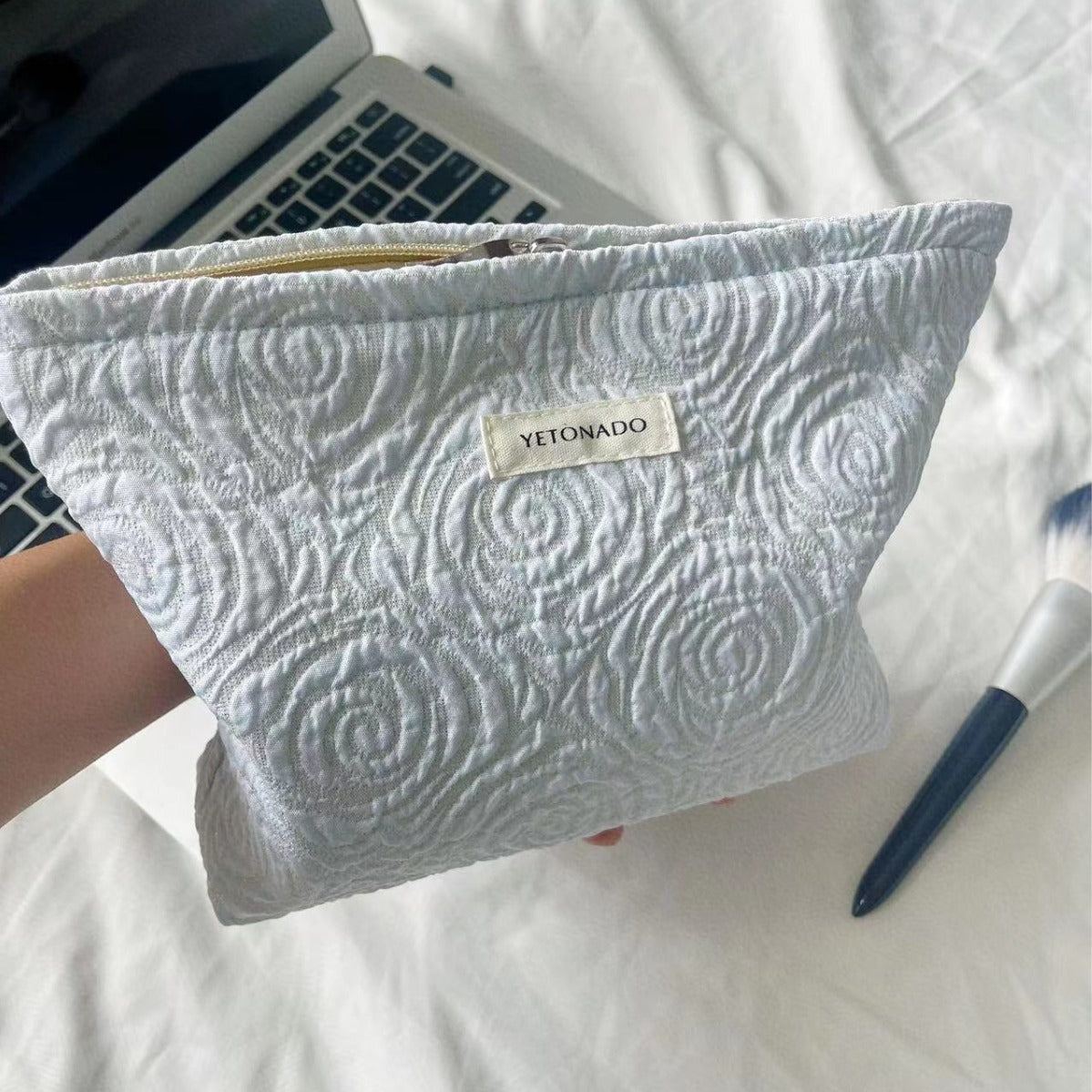 Minimalist Rose Embossed Travel Makeup Bag MK2BW6W10BOB407