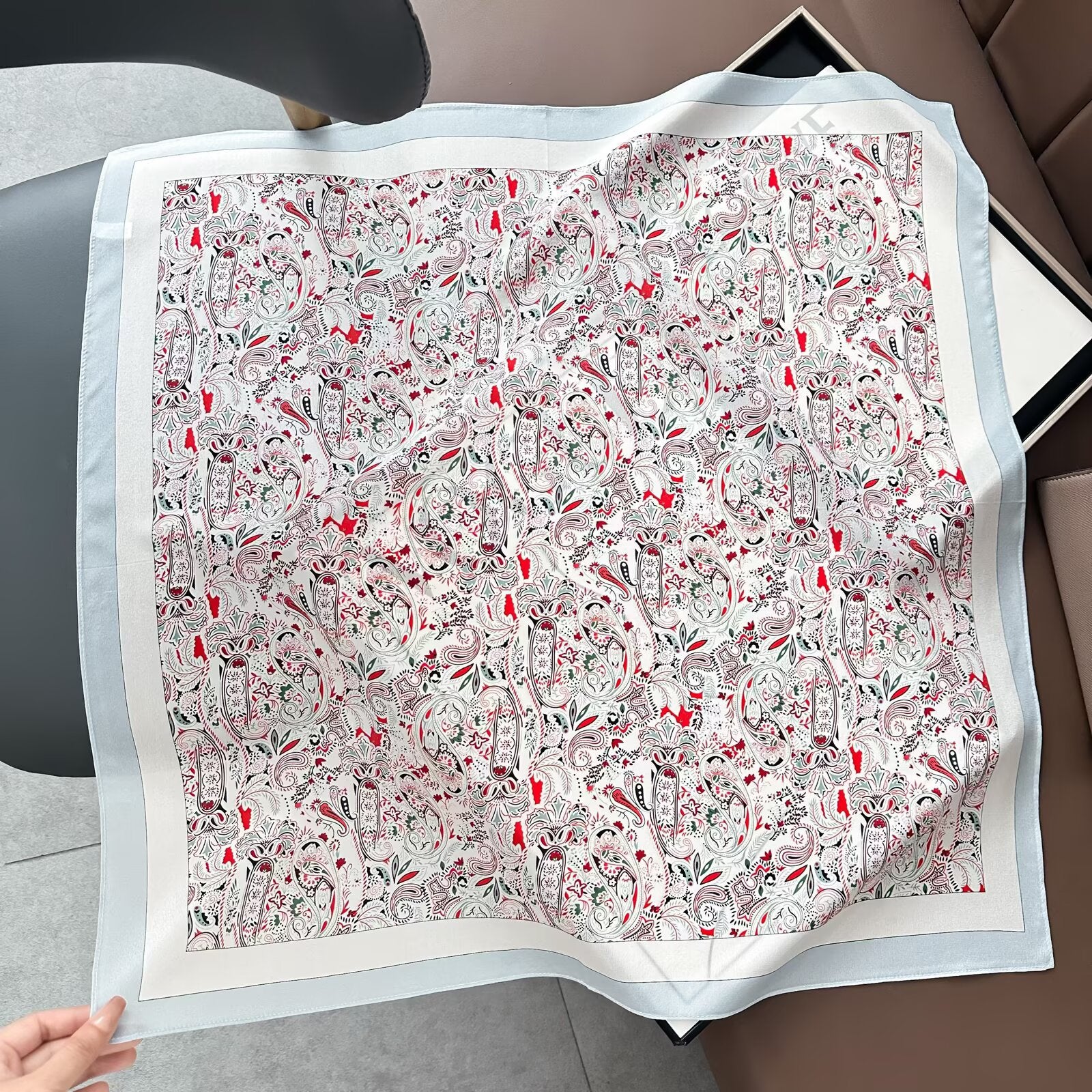 Paisley Print Luxury Mulberry Silk Square Scarf MK2BW6W6NSI04