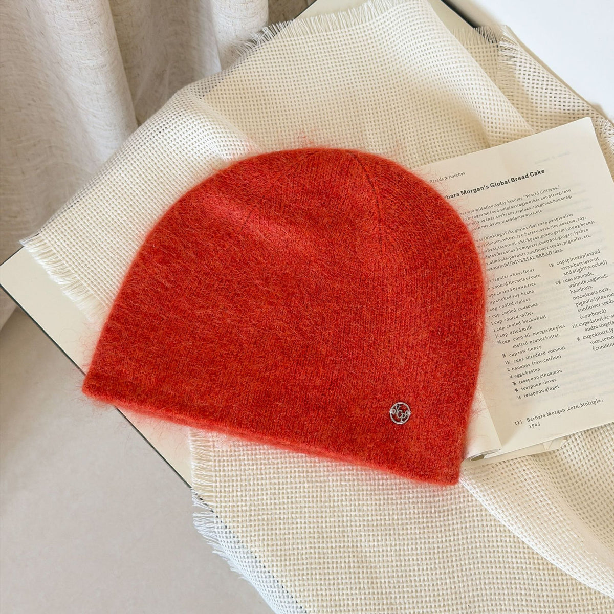 Slouchy Solid Color Warm Knit Beanie Hat 6W6HAT659