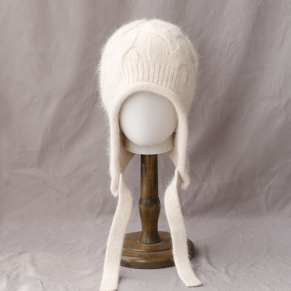 Solid Layered Cable Knit Earflap Bonnet 6W6HAT701