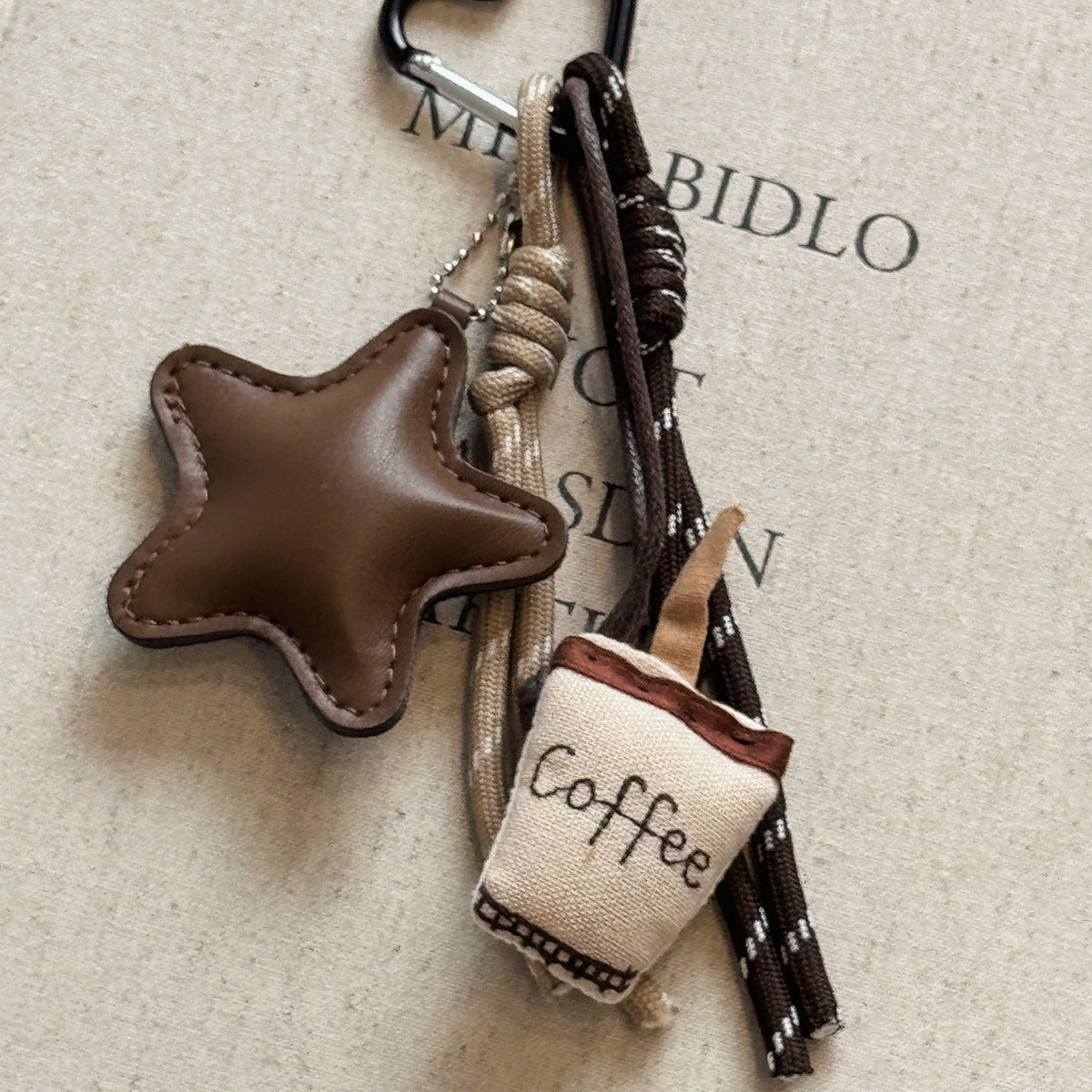 Vintage Star Pendant Keychain Bag Charm 6W10BBC350