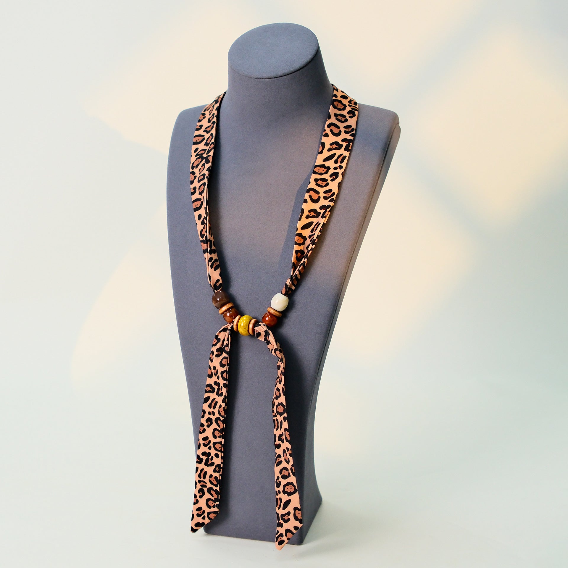 Chic Cashew Print Beaded Decor Silk Scarf 6W6NSI177