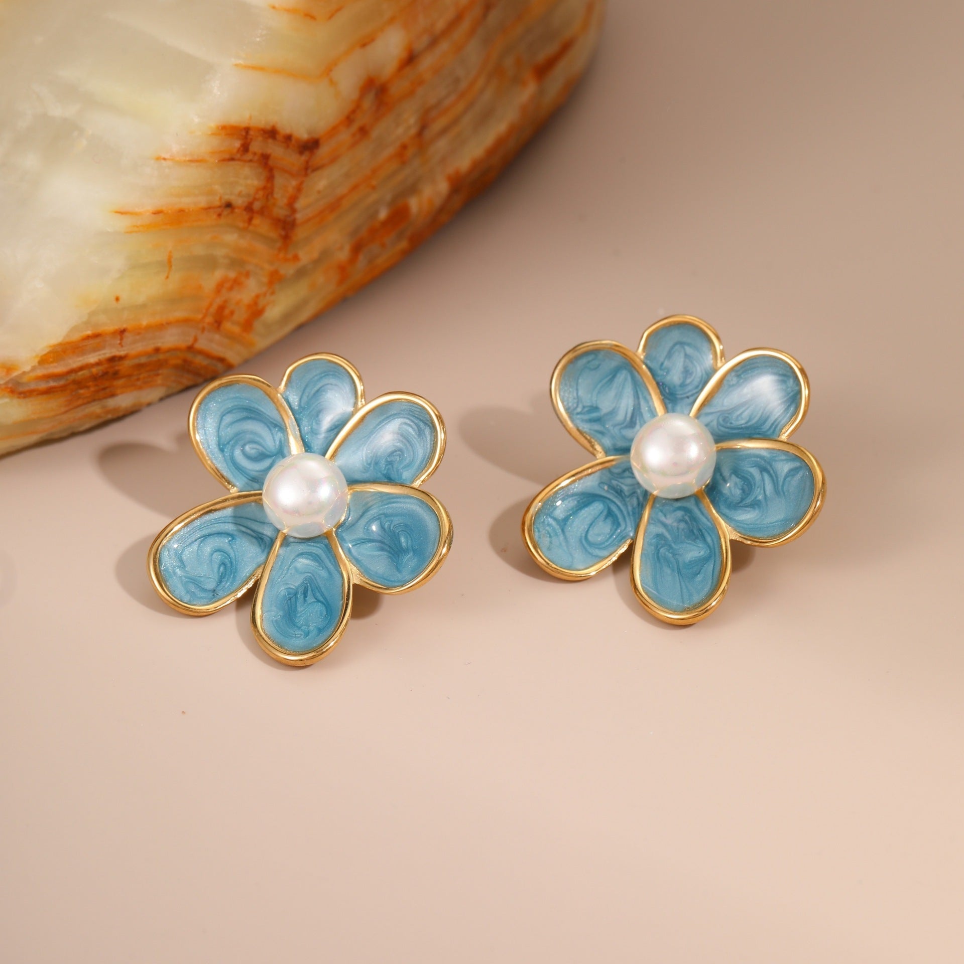 Vintage Enamel Flower Earrings - DippedShop Wholesale - #3123