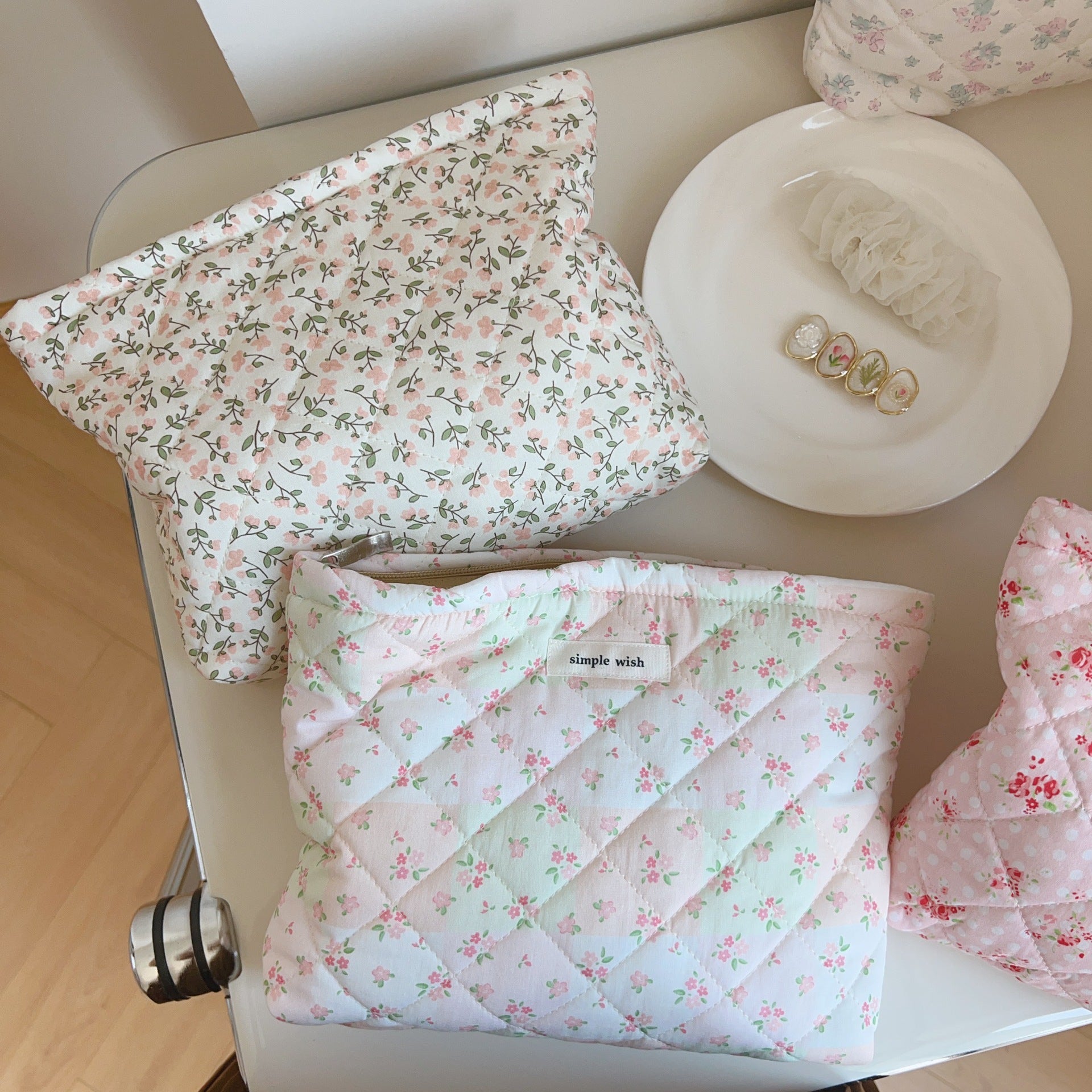 Floral Cotton Makeup Bag - DippedShop Wholesale - #7011