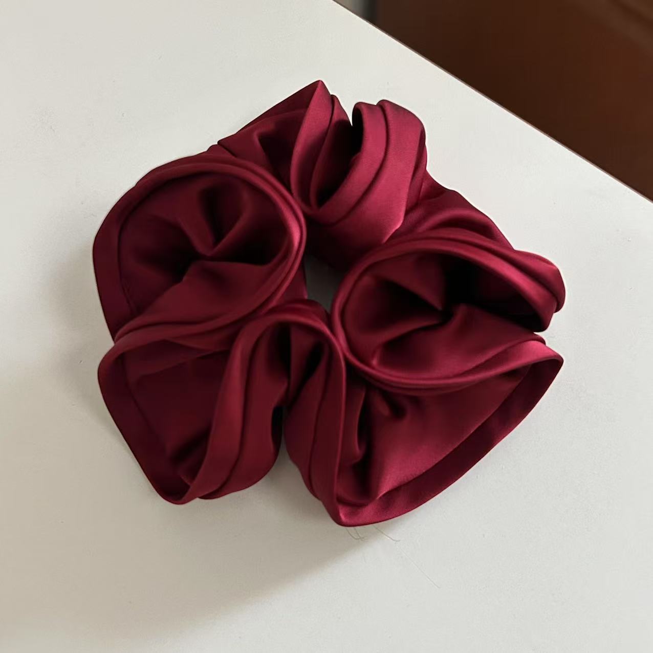 Elegant Solid Color Ruffled Hair Scrunchies 6W6HSR326