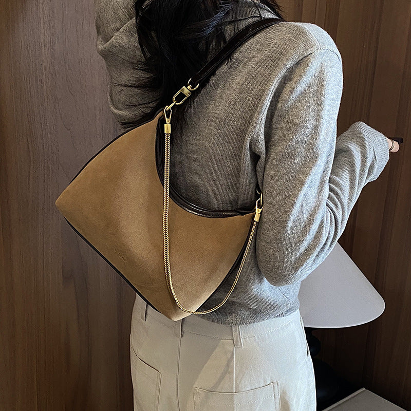 Retro Gold Chain Accent Hobo Crossbody Bag 6W10BBG2506