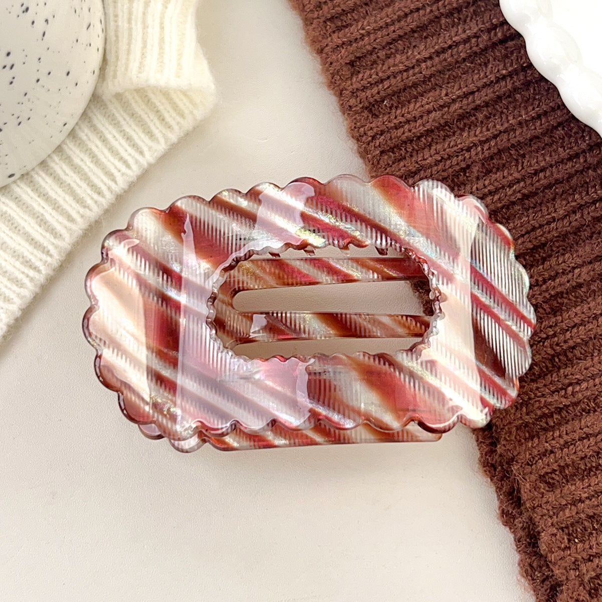 Textured Acetate Wave Edge Hair Claw Clip MK2PPM6W6HCP339