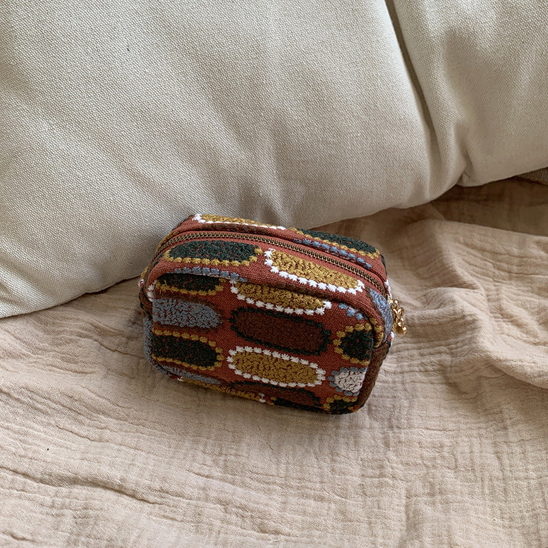 Vintage Embroidery Portable Mini Makeup Bag MK2BW6S10BOB74