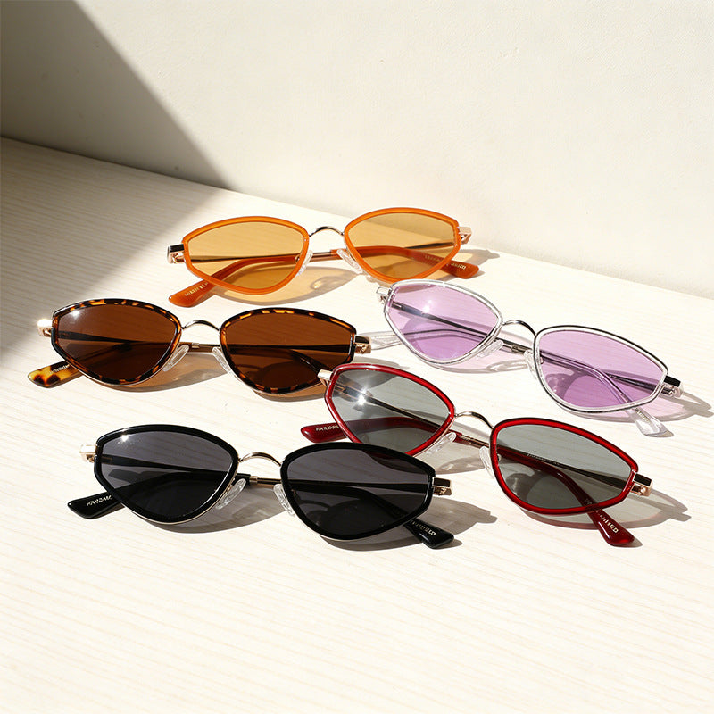 Trendy Cat Eye Sunglasses - DippedShop Wholesale - #2131