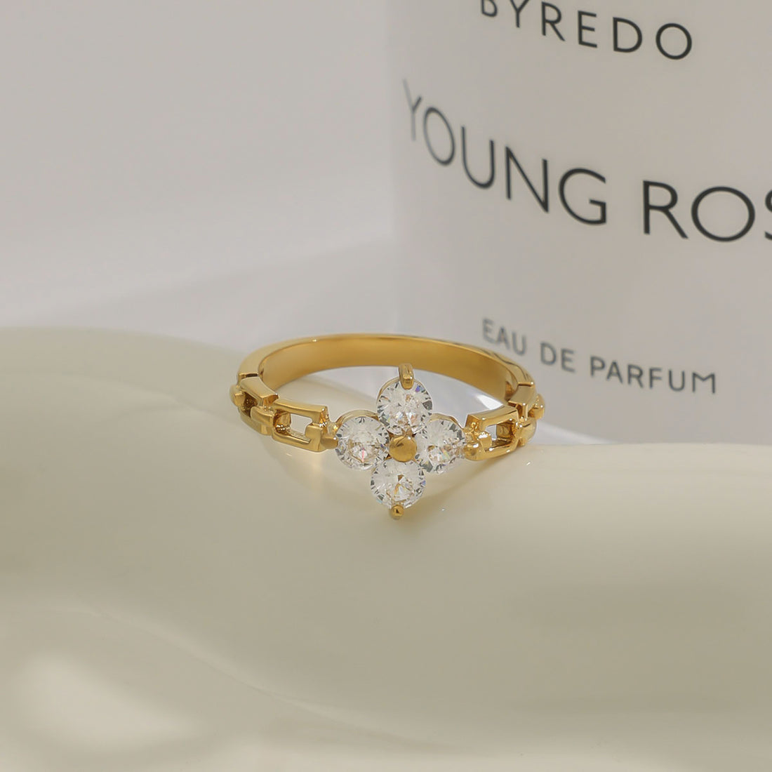 Four-Leaf Clover Cubic Zirconia Ring DP25F770