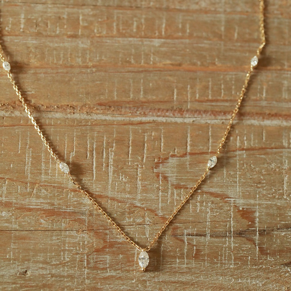 Rhinestone Pendant Choker Necklace - DippedShop Wholesale - #2547