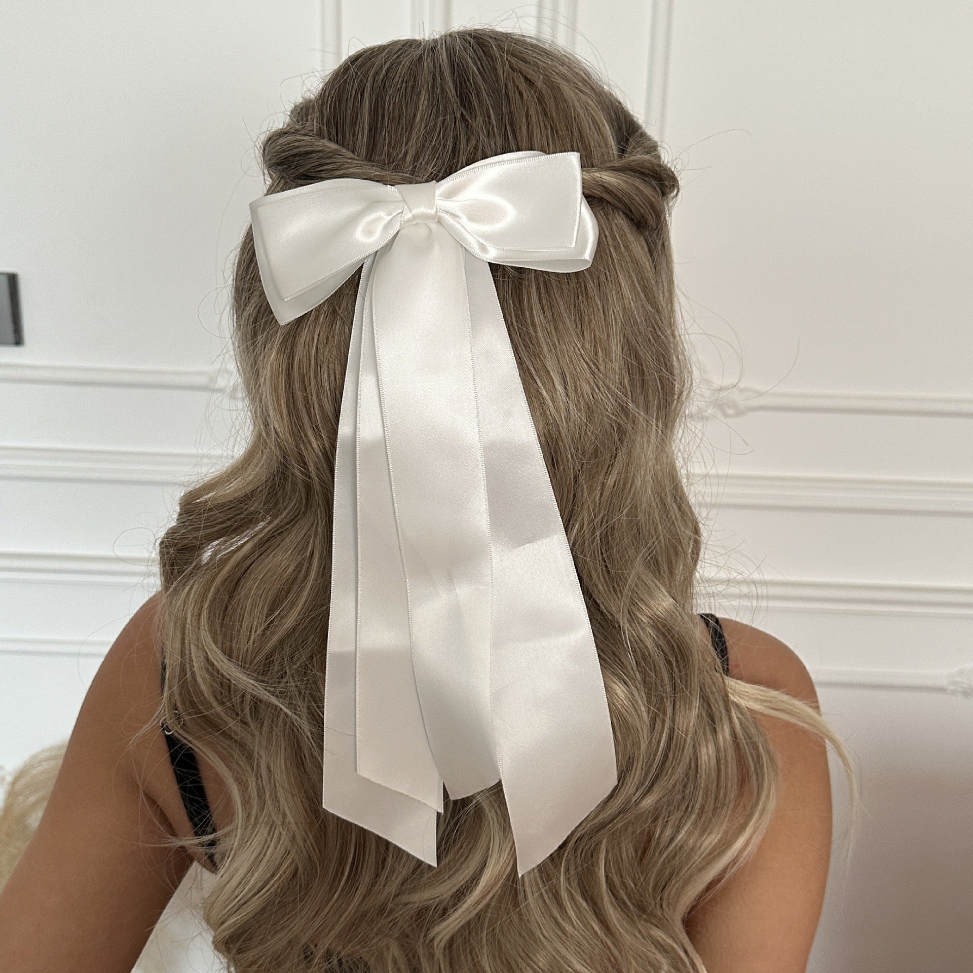 Minimalist Solid Color Satin Bowknot Hair Clips 6W6HCP1228