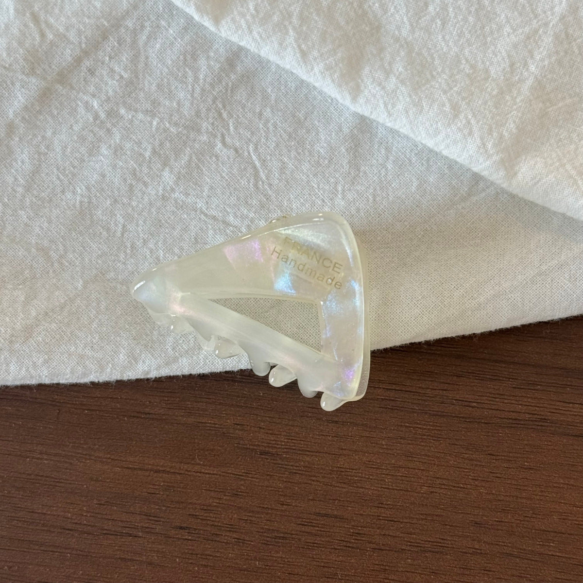 Simple Hollow Mini AcetateTriangle Hair Claw Clip 6W6HCP1271
