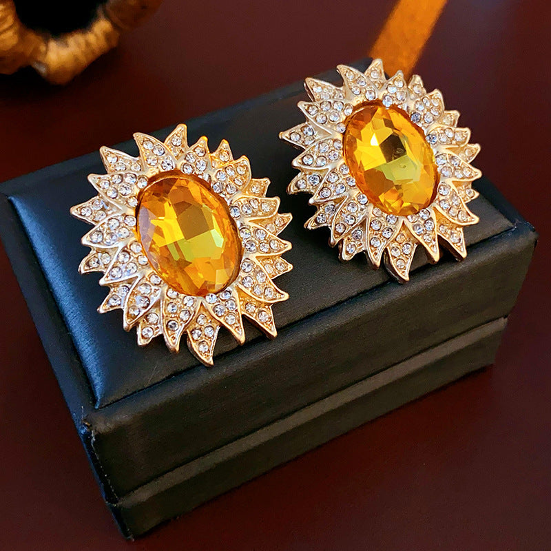 Vintage Sparkly Rhinestone Crystal Stud Earrings 6W6JER720