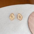 Retro Oval Resin Hollow Out Stud Earrings 6W6JER614