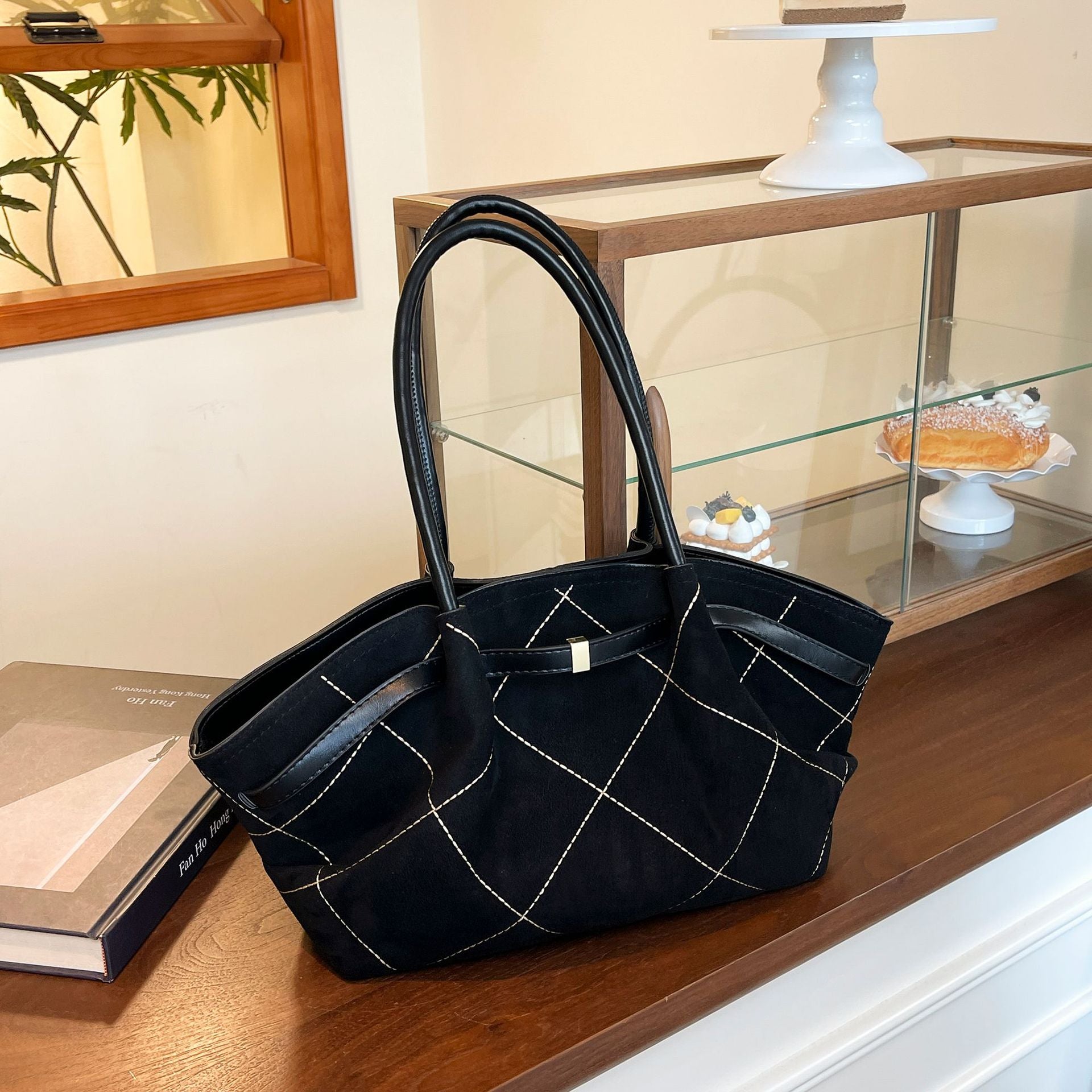 Elegant Quilted Tote Bag - DippedShop Wholesale - #9011