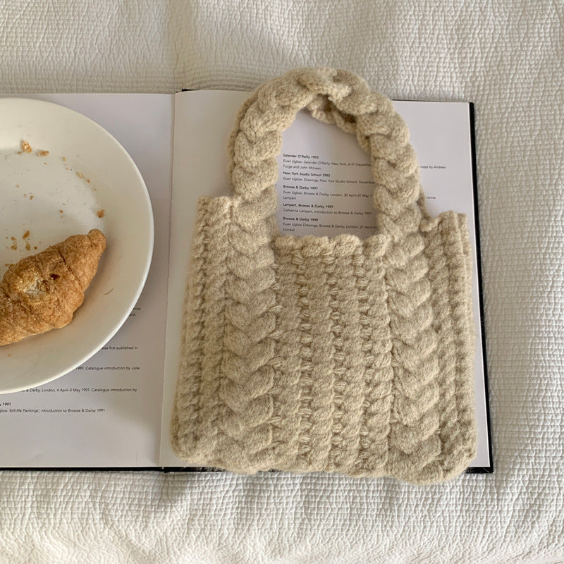Elegant Cable Knit Solid Color Handbag 6W10BBG1788