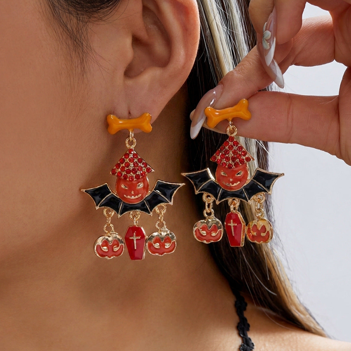 Halloween Rhinestone Pumkin Bat Pendant Dangle Earrings 6W6JER552