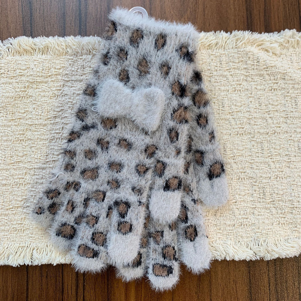 Plush Bowknot Warm Gloves - DippedShop Wholesale - #3027