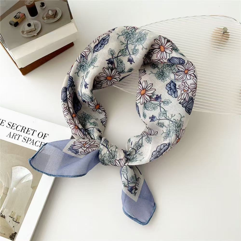 Sweet Butterfly Print Solid Color Silk Scarf 6W6NSI263
