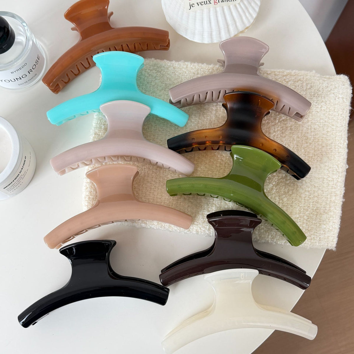 Minimalsit Large Thick Hair Non-Slip Hair Claw 6W6HCP1618