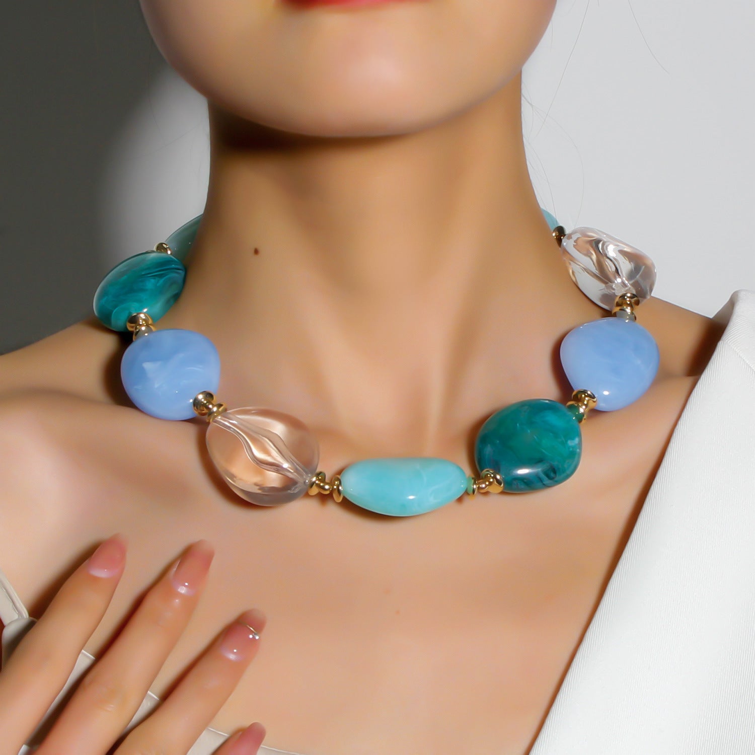 Vintage Chunky Acrylic Choker - DippedShop Wholesale - #8243