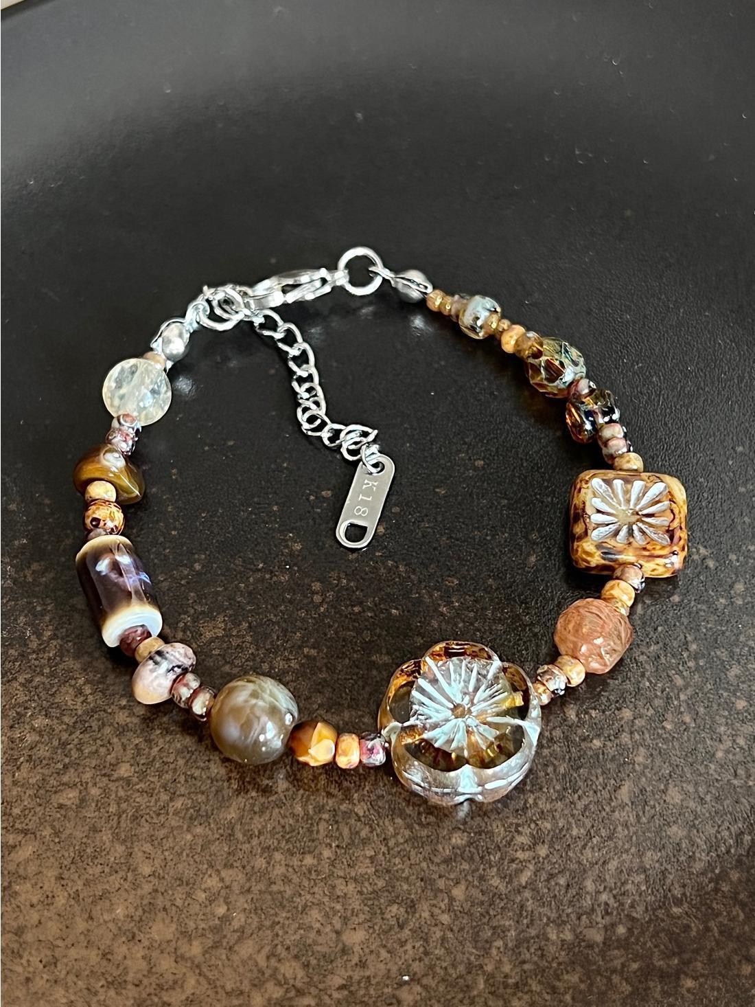 Vintage Flower Pendant Beaded Chain Beacelet 6W6JBR370